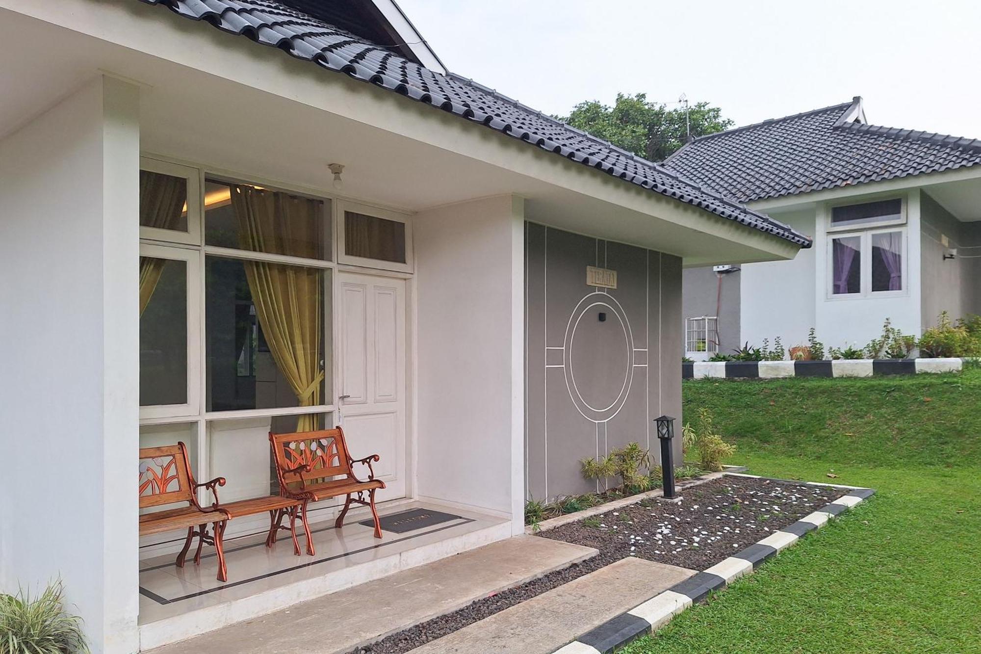 Reddoorz Resort At Tridaya Cisarua Puncak المظهر الخارجي الصورة