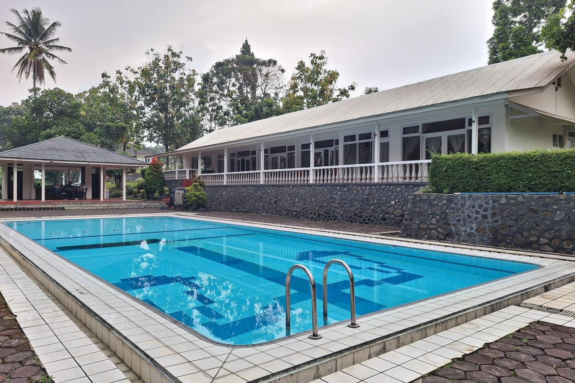 Reddoorz Resort At Tridaya Cisarua Puncak المظهر الخارجي الصورة