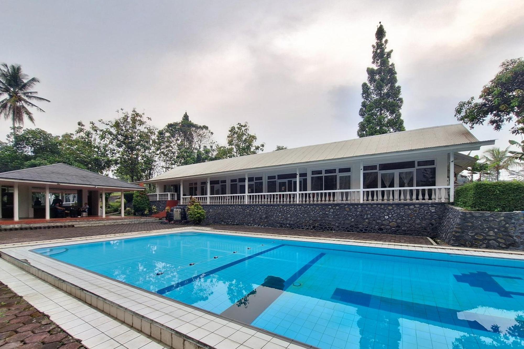 Reddoorz Resort At Tridaya Cisarua Puncak المظهر الخارجي الصورة