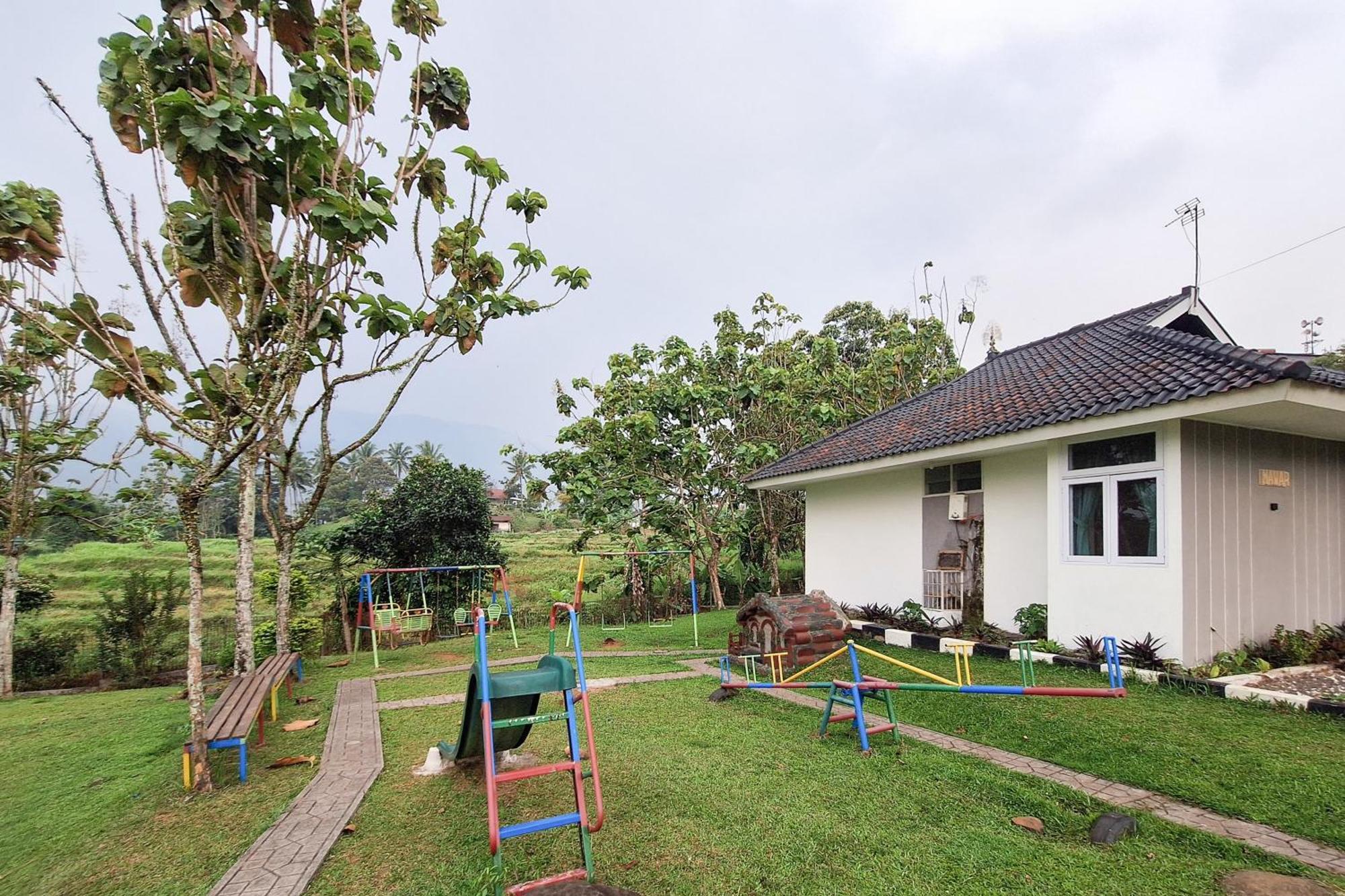 Reddoorz Resort At Tridaya Cisarua Puncak المظهر الخارجي الصورة